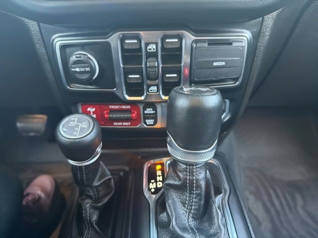 Used 2024 Jeep Wrangler Unlimited Rubicon 4xe image 36