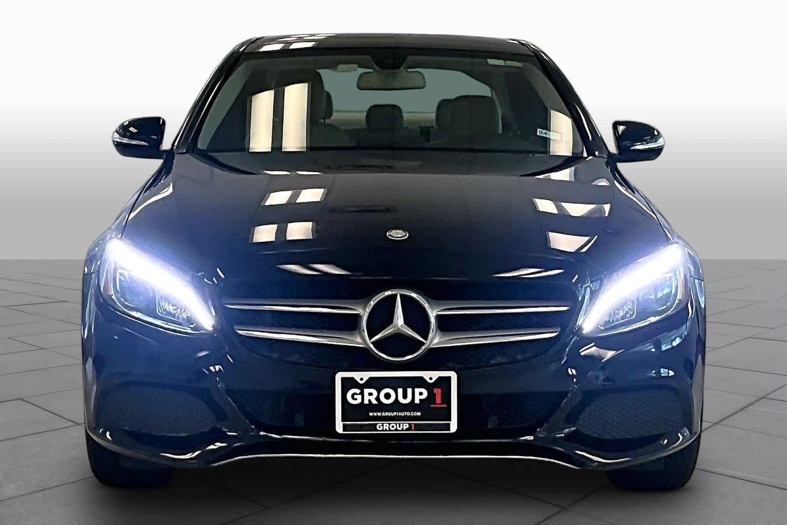 Used 2015 Mercedes-Benz C 300 4MATIC Sedan image 3