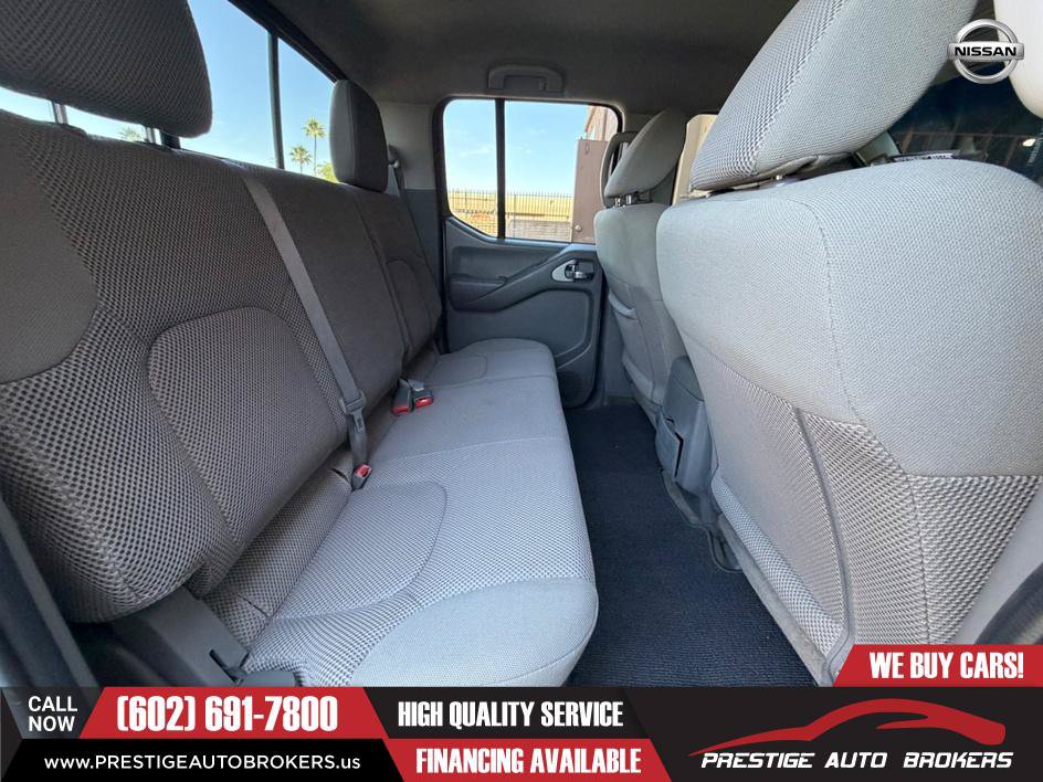 Used 2015 Nissan Frontier SV w/ SV Value Truck Package AWD/4WD image 36