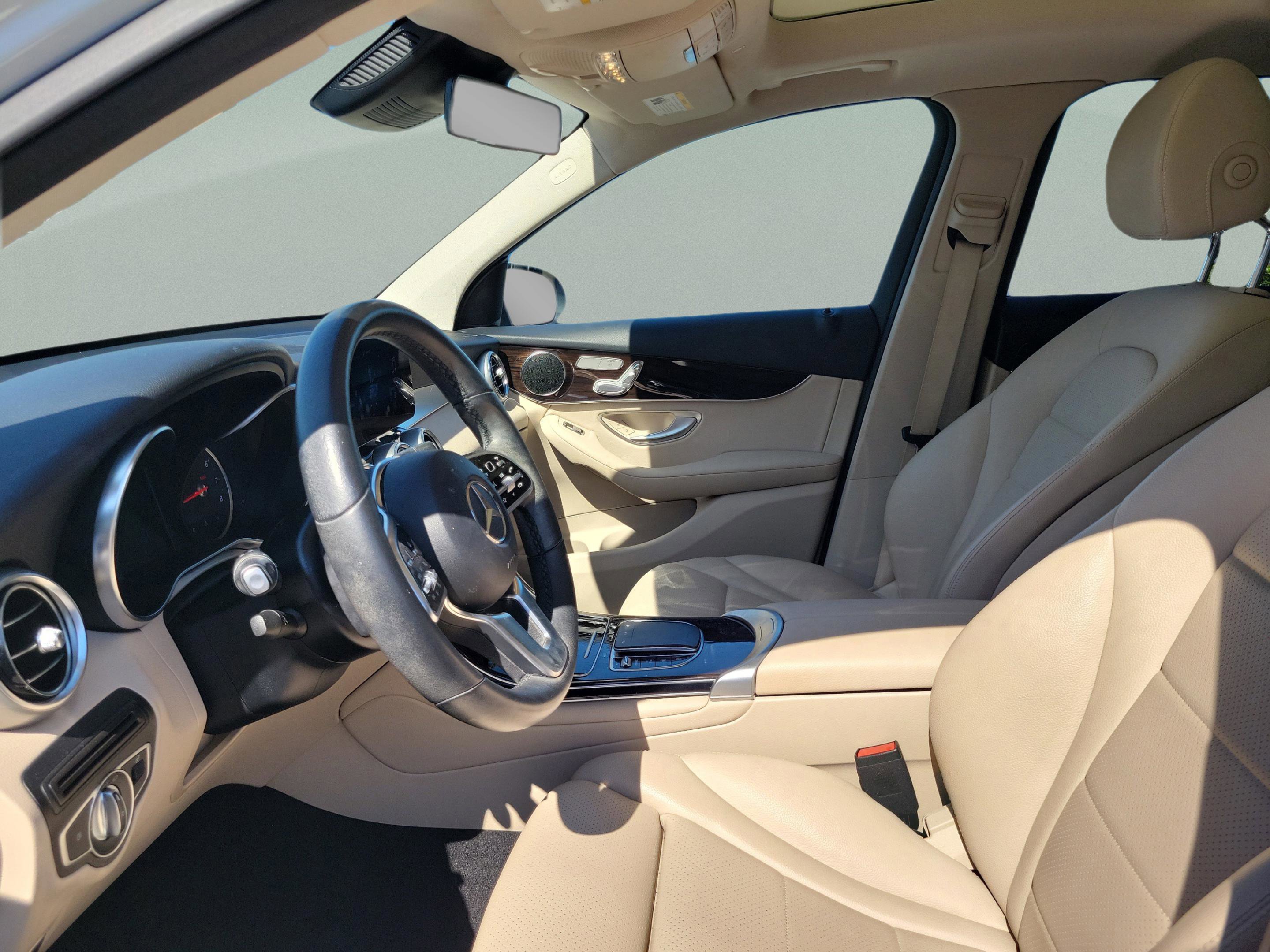 Used 2022 Mercedes-Benz GLC 300 image 16