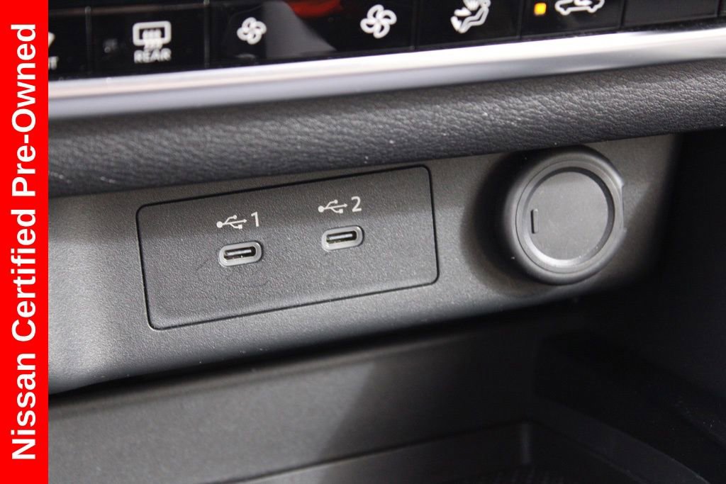 Certified 2024 Nissan Rogue SV image 38
