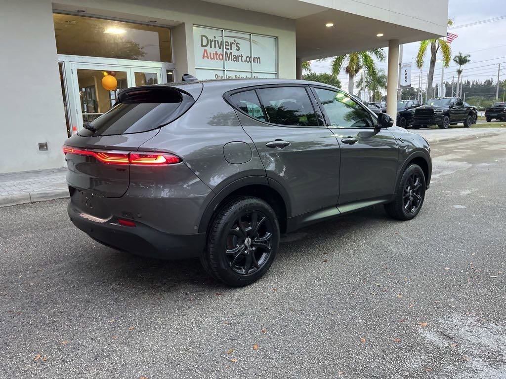 New 2024 Dodge Hornet GT w/ Tech Pack w/o Parking AWD/4WD image 3