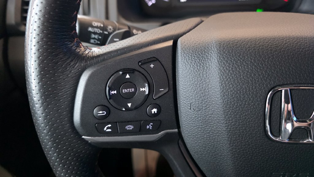 Used 2025 Honda Passport TrailSport image 27