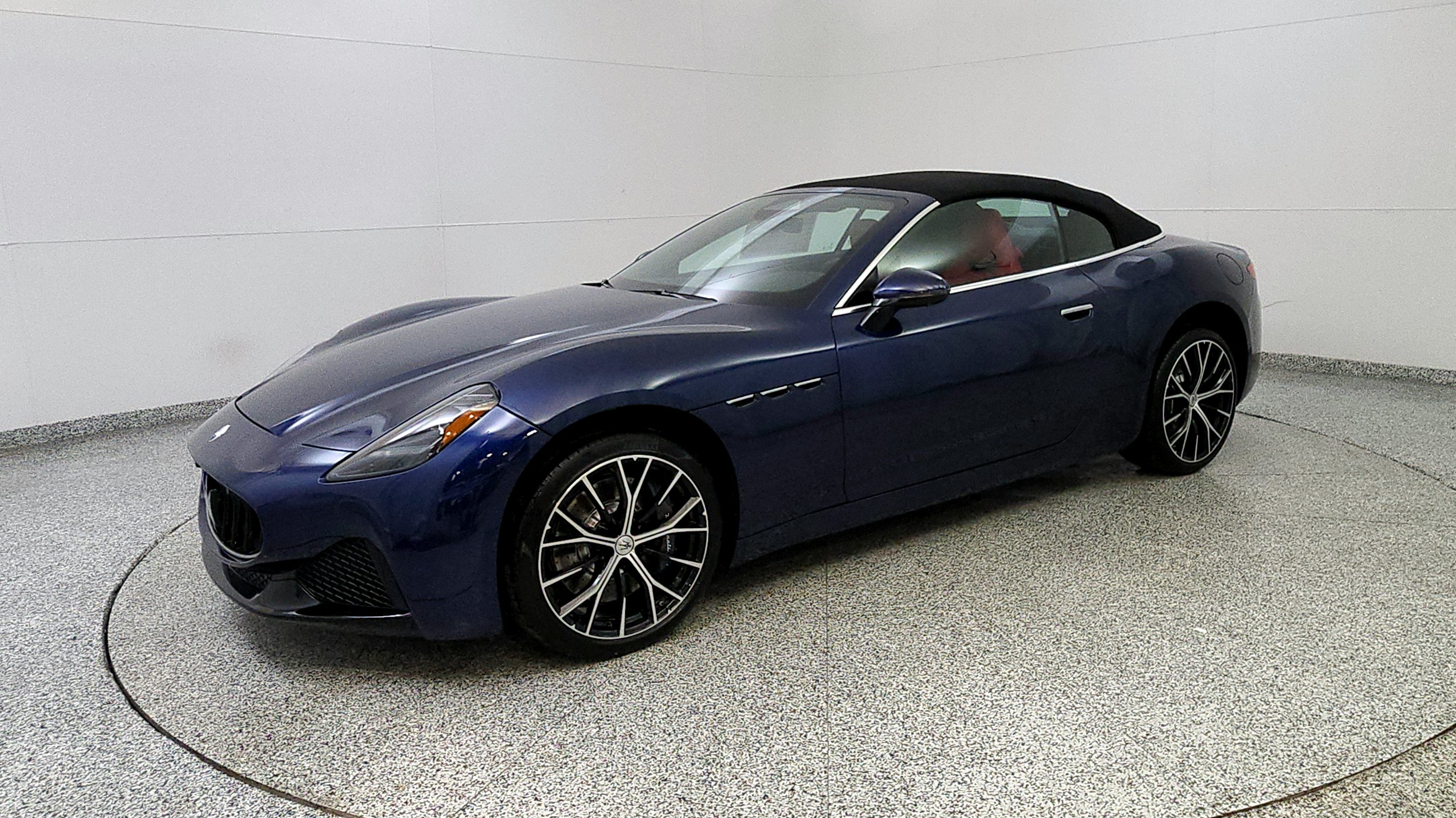New 2026 Maserati GranCabrio Modena AWD/4WD image 3