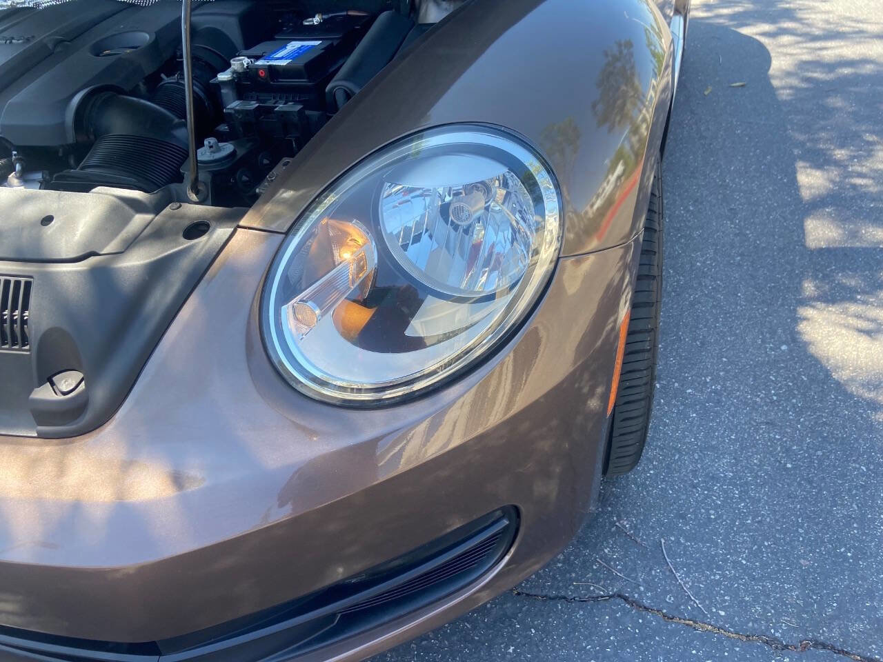 Used 2012 Volkswagen Beetle 2.5 image 9