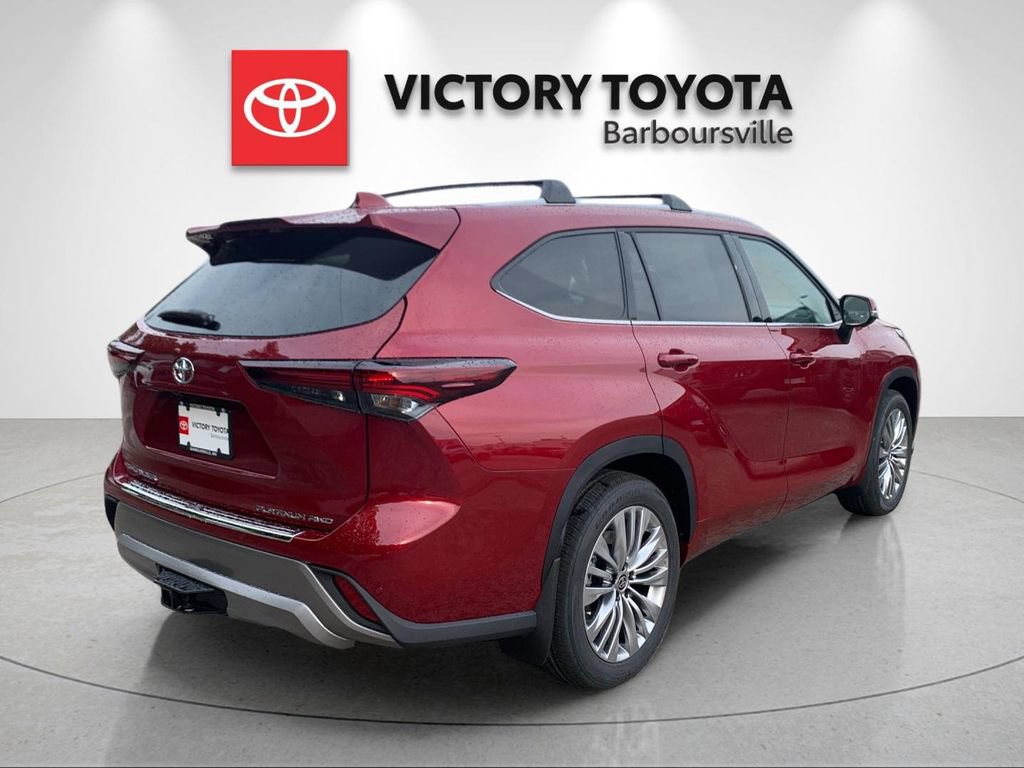 New 2026 Toyota Highlander Platinum AWD/4WD image 7