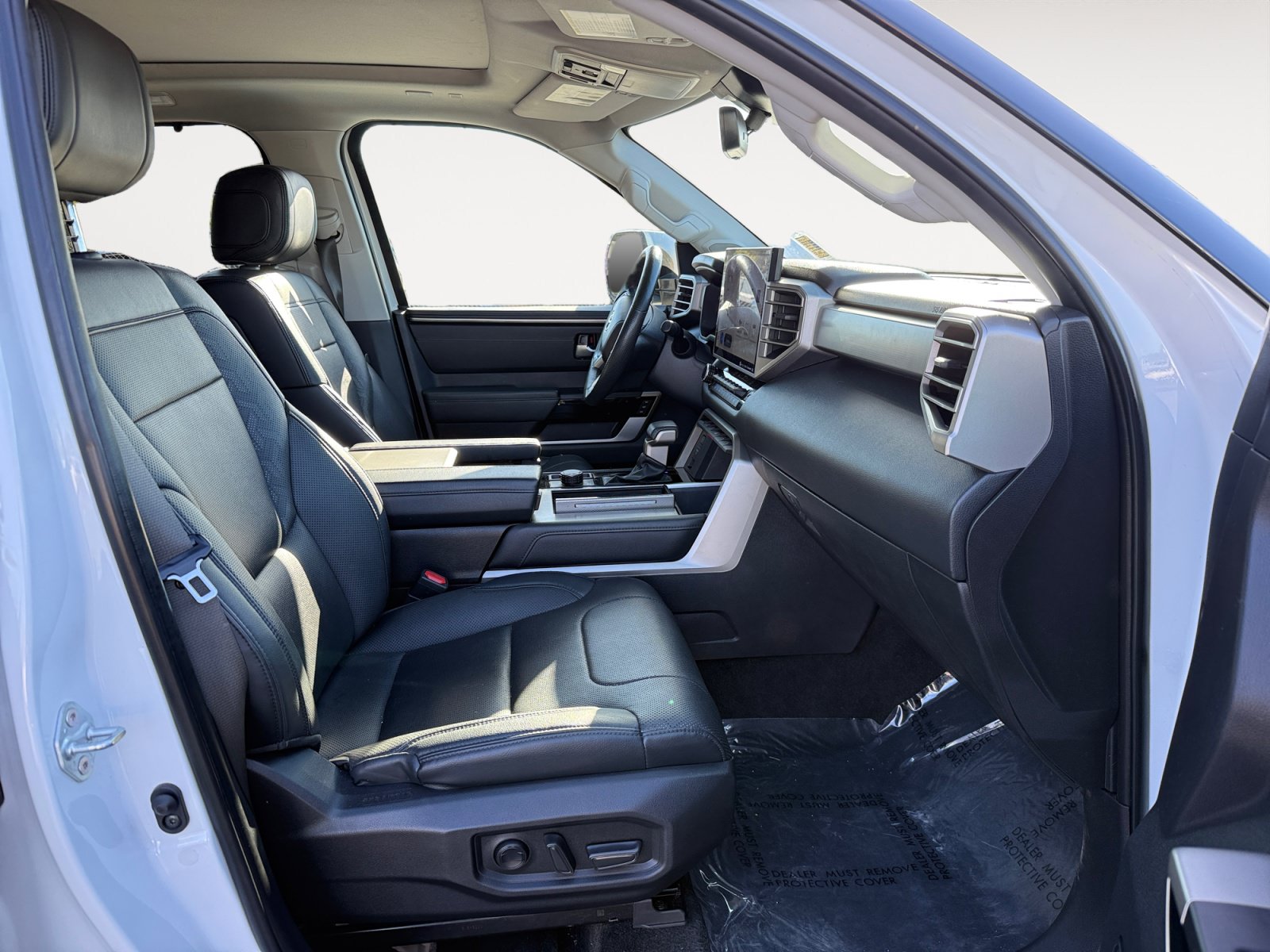 Used 2023 Toyota Sequoia Limited AWD/4WD image 19