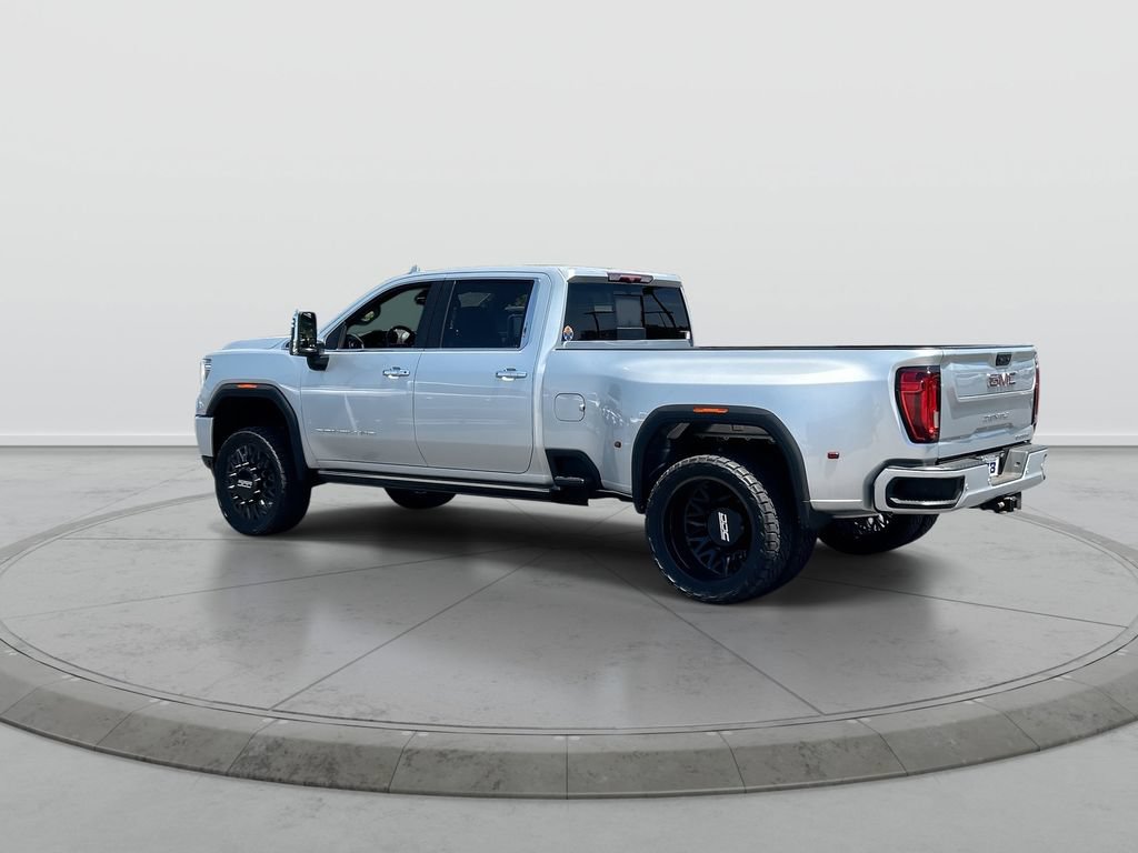 Used 2022 GMC Sierra 3500 Denali AWD/4WD image 6