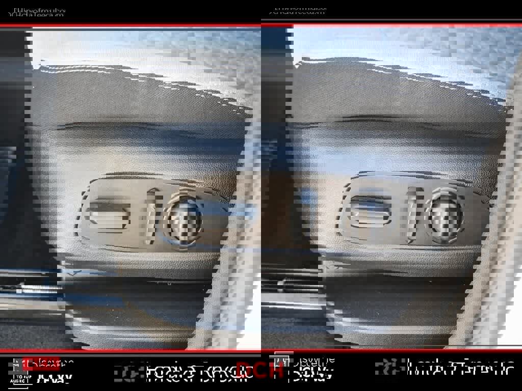 Used 2023 Chevrolet Equinox LT image 17