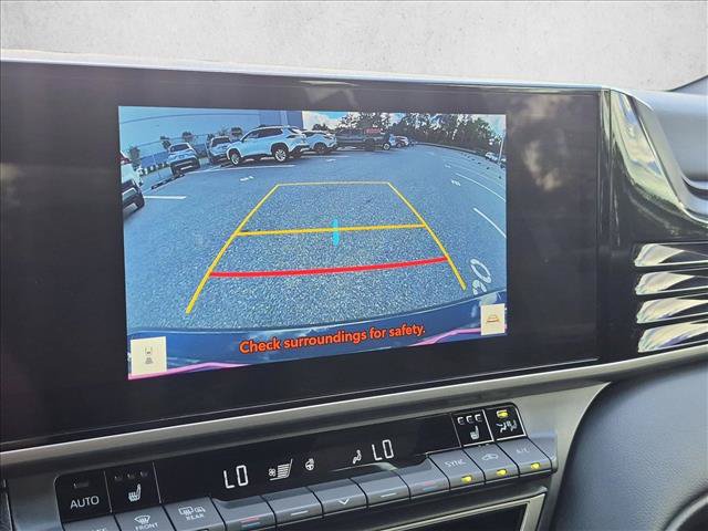 Used 2025 Toyota Camry XSE FWD image 13