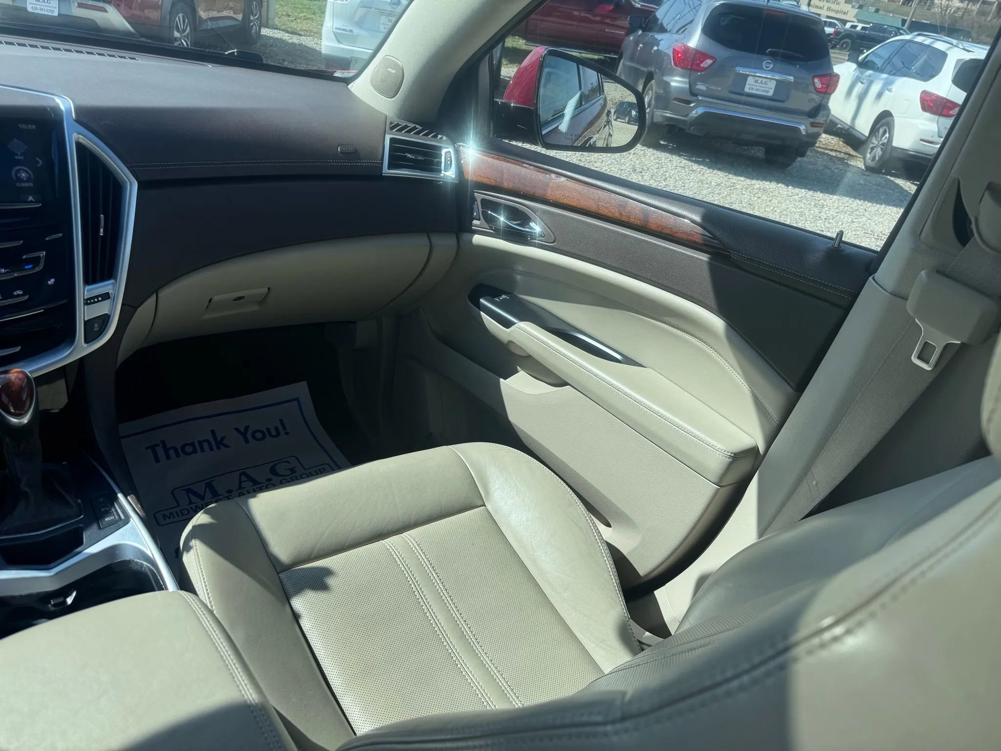 Used 2014 Cadillac SRX Luxury w/ Driver Awareness Package image 27