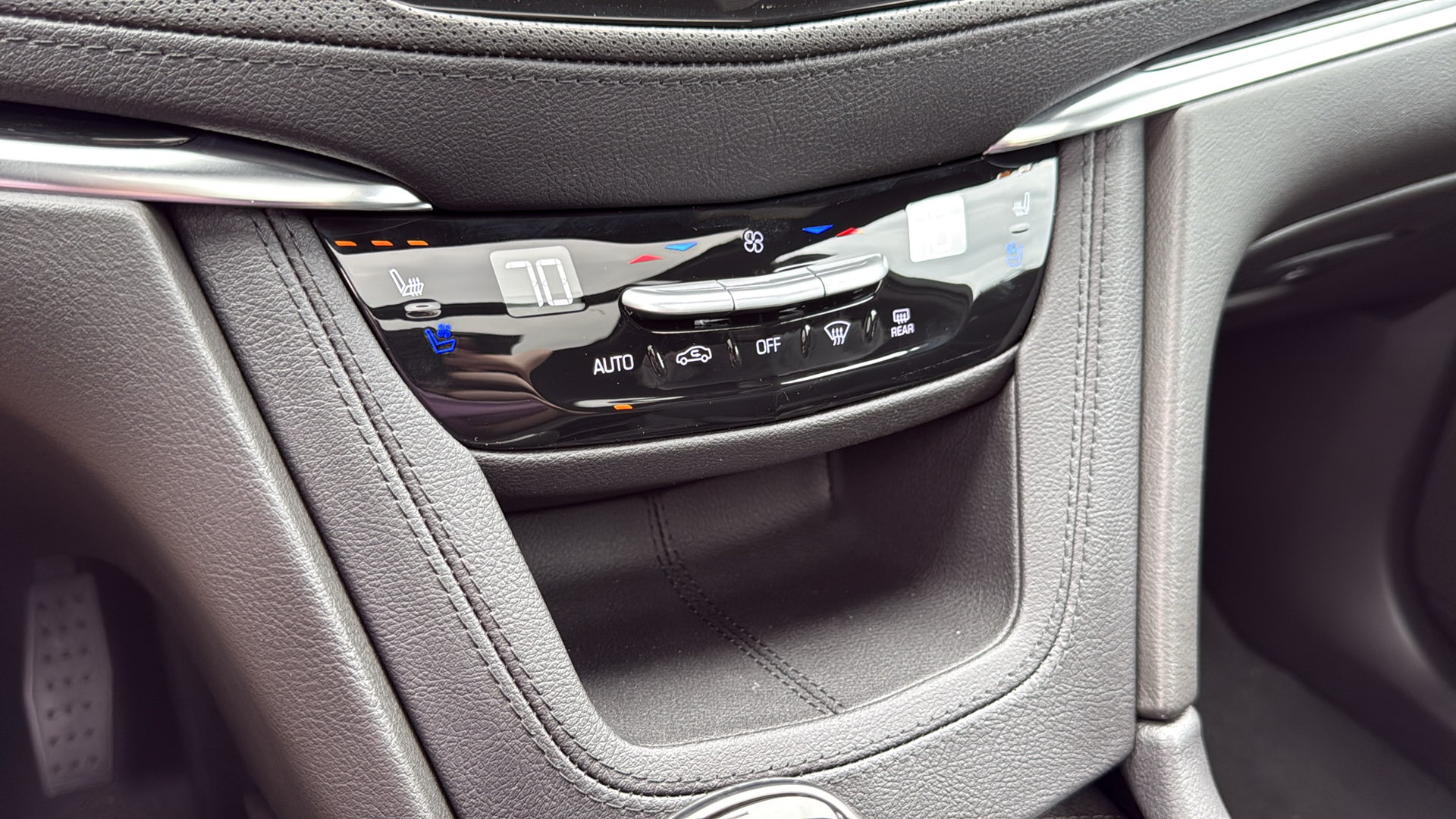 New 2026 Cadillac XT5 Premium Luxury w/ Driver Assist Package AWD/4WD image 24