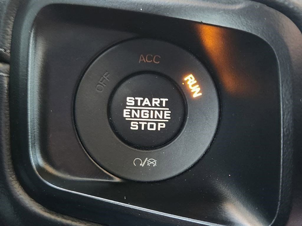 Used 2024 Jeep Wrangler Unlimited Rubicon 392 image 11