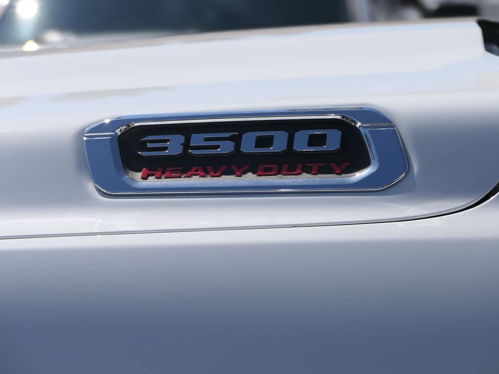 New 2026 RAM 3500 Tradesman w/ Chrome Appearance Group A AWD/4WD image 8