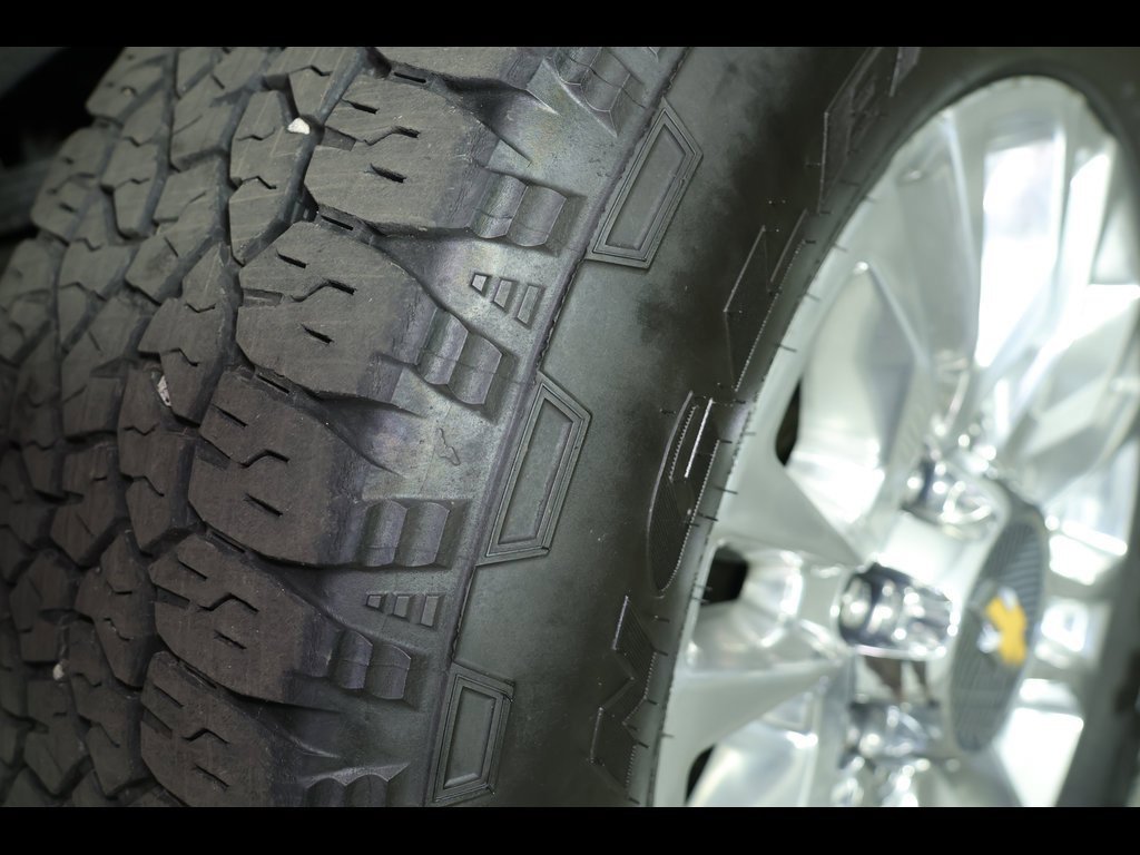 Used 2023 Chevrolet Silverado 2500 High Country w/ Z71 Off-Road Package image 24