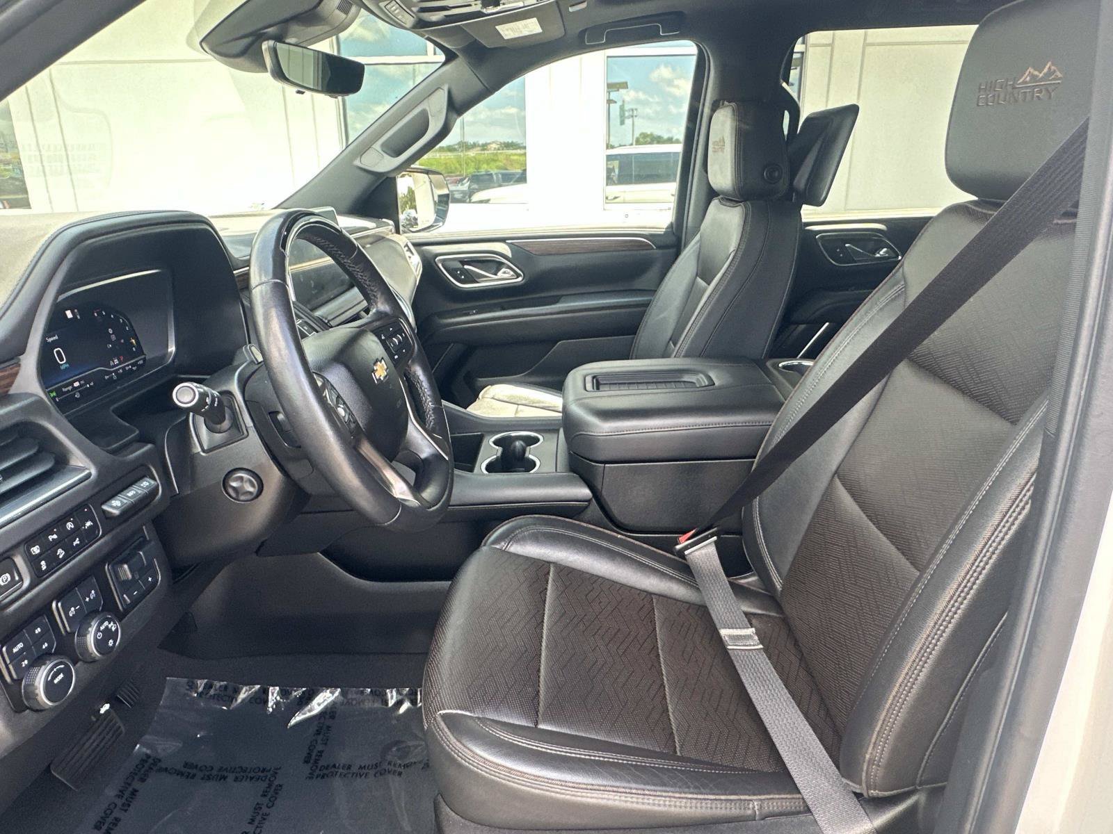 Used 2023 Chevrolet Tahoe High Country w/ Advanced Technology Package AWD/4WD image 7