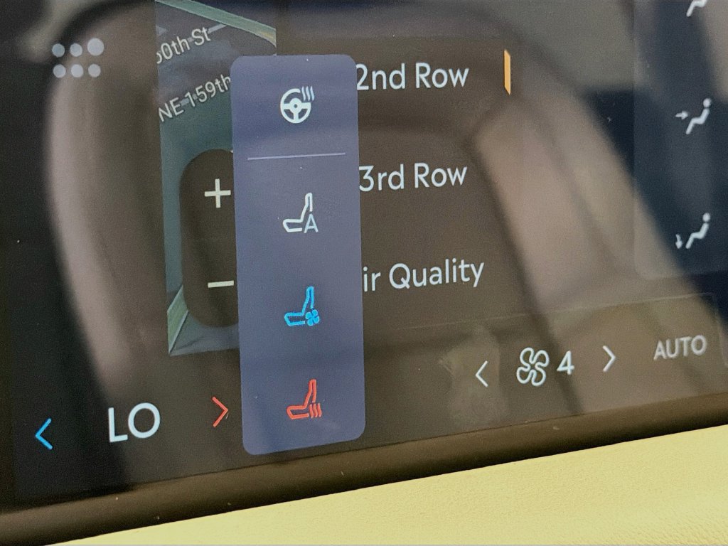 New 2026 Lincoln Aviator Reserve w/ Illumination Package RWD image 21