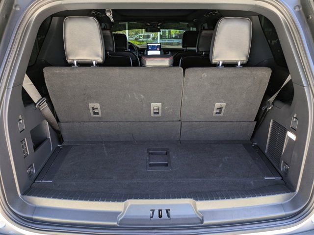 Certified 2024 Ford Expedition Limited image 24