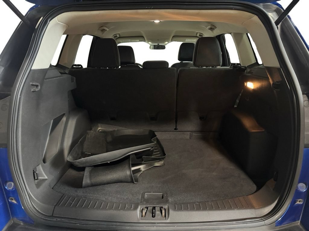 Used 2017 Ford Escape SE FWD image 21