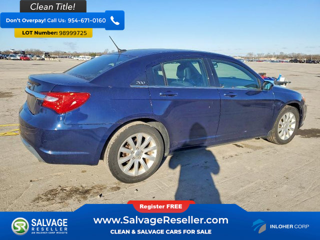 Used 2014 Chrysler 200 Touring image 4