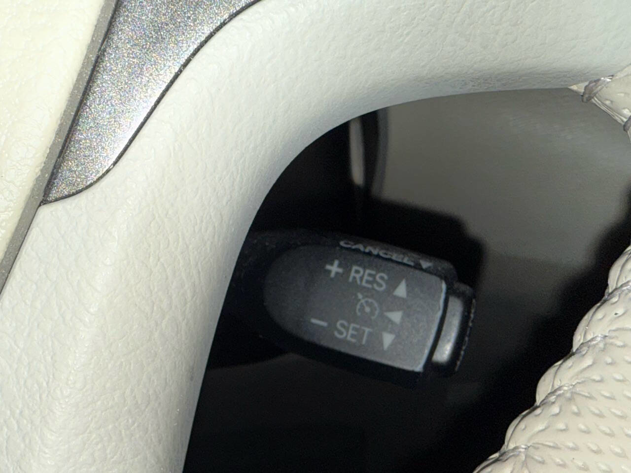 Used 2014 Toyota Sienna XLE FWD image 54