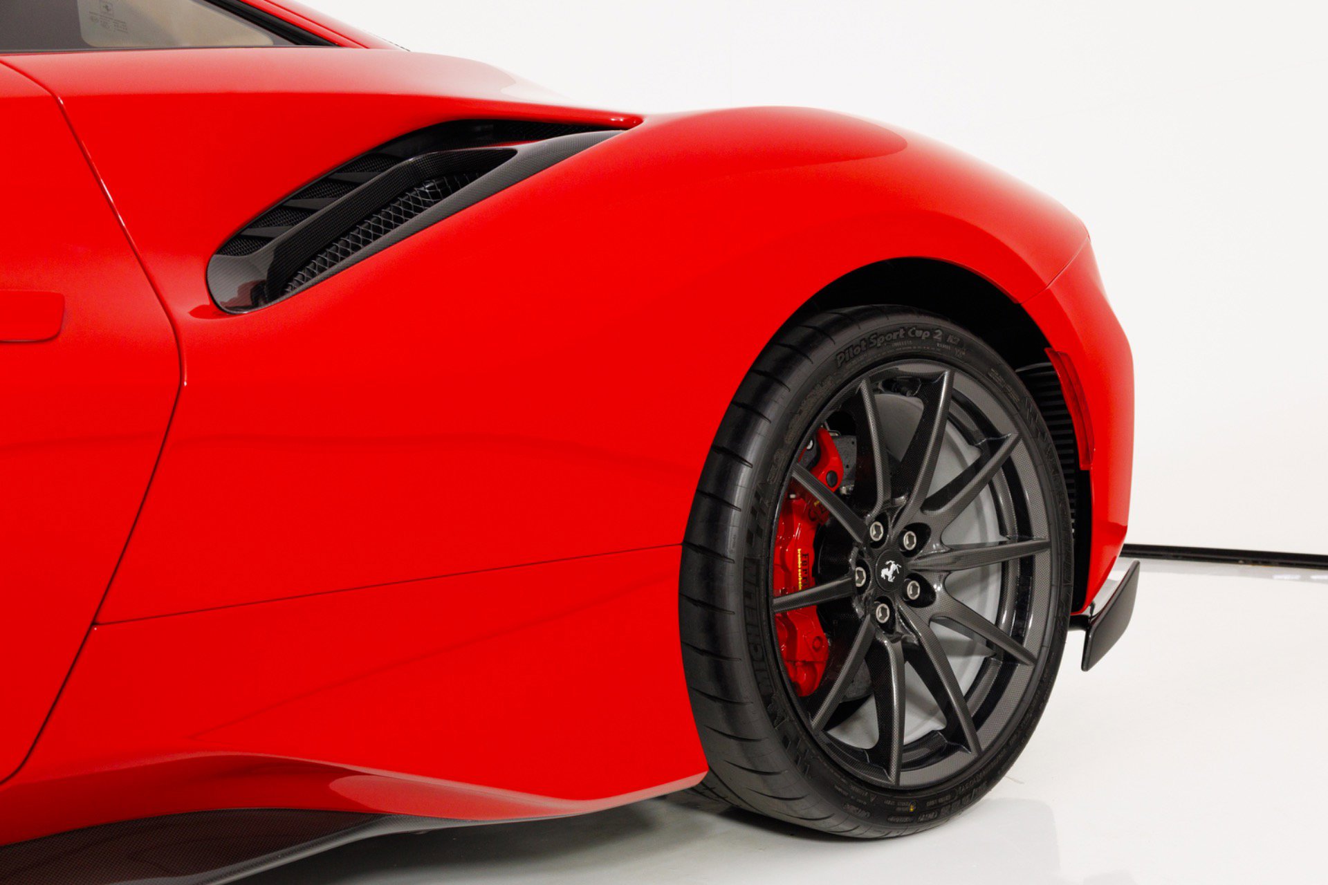 Used 2020 Ferrari 488 Pista Coupe RWD image 71