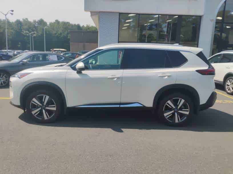 Used 2023 Nissan Rogue SL w/ SL Premium Package AWD/4WD image 7