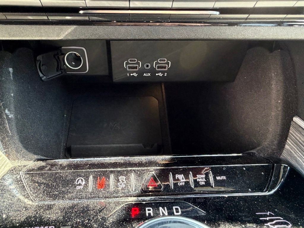 Certified 2024 Jeep Wagoneer Series III image 27