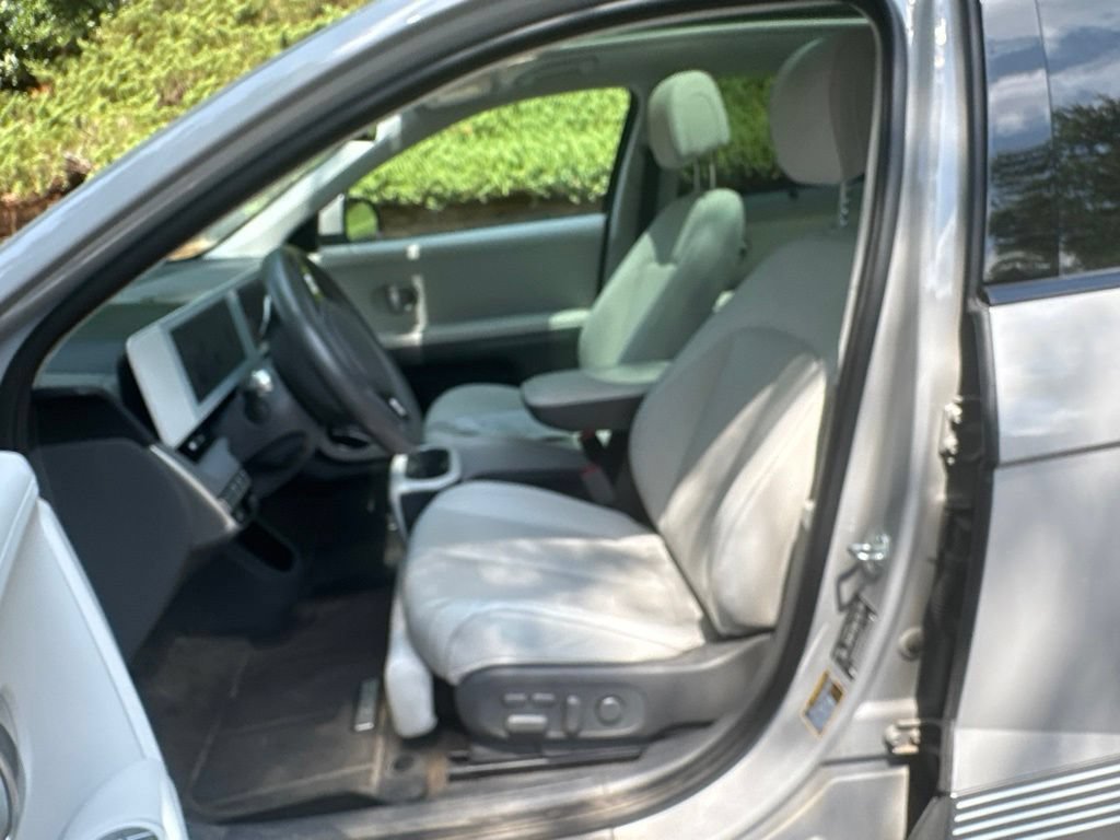 Used 2023 Hyundai Ioniq 5 Limited AWD/4WD image 11