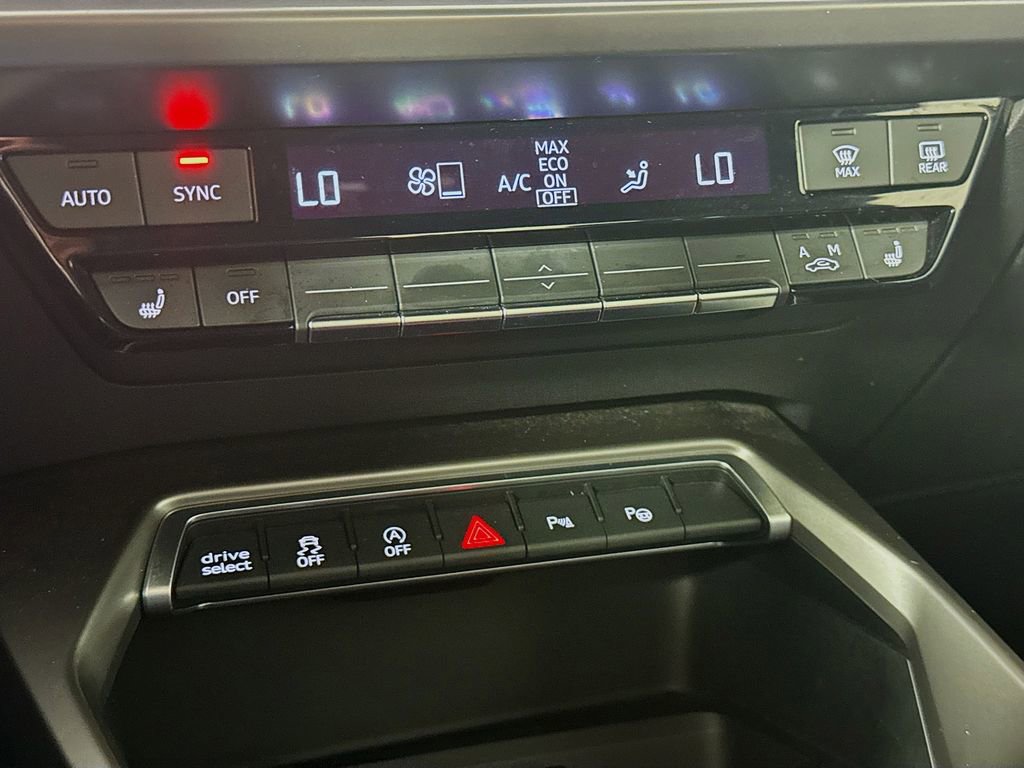 Used 2024 Audi A3 2.0T Premium image 18