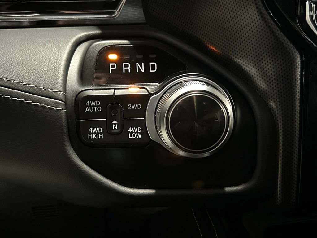 Used 2022 RAM 1500 Limited AWD/4WD image 23