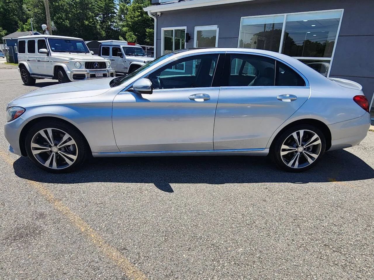 Used 2016 Mercedes-Benz C 300 4MATIC Sedan image 8