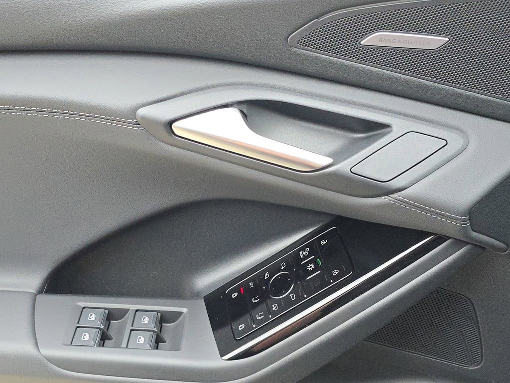 New 2027 Audi Q6 e-tron Premium Plus AWD/4WD image 19