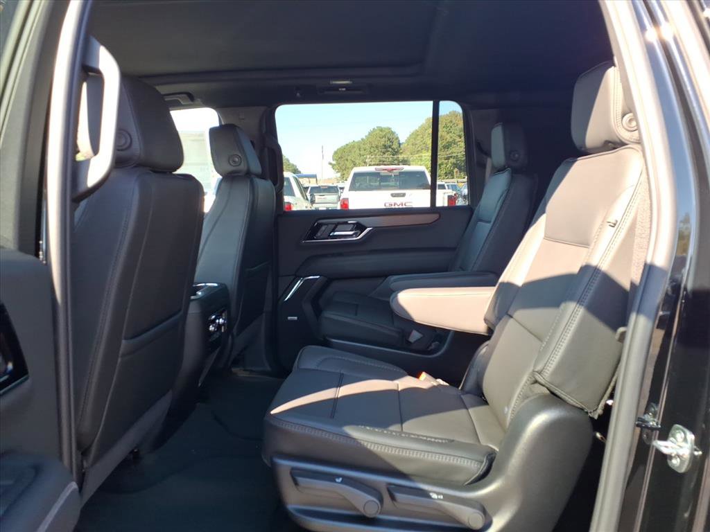 New 2026 GMC Yukon XL Denali w/ Sun & Power Step Package image 21