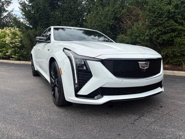Used 2025 Cadillac CT5 V w/ Platinum Package AWD/4WD image 9