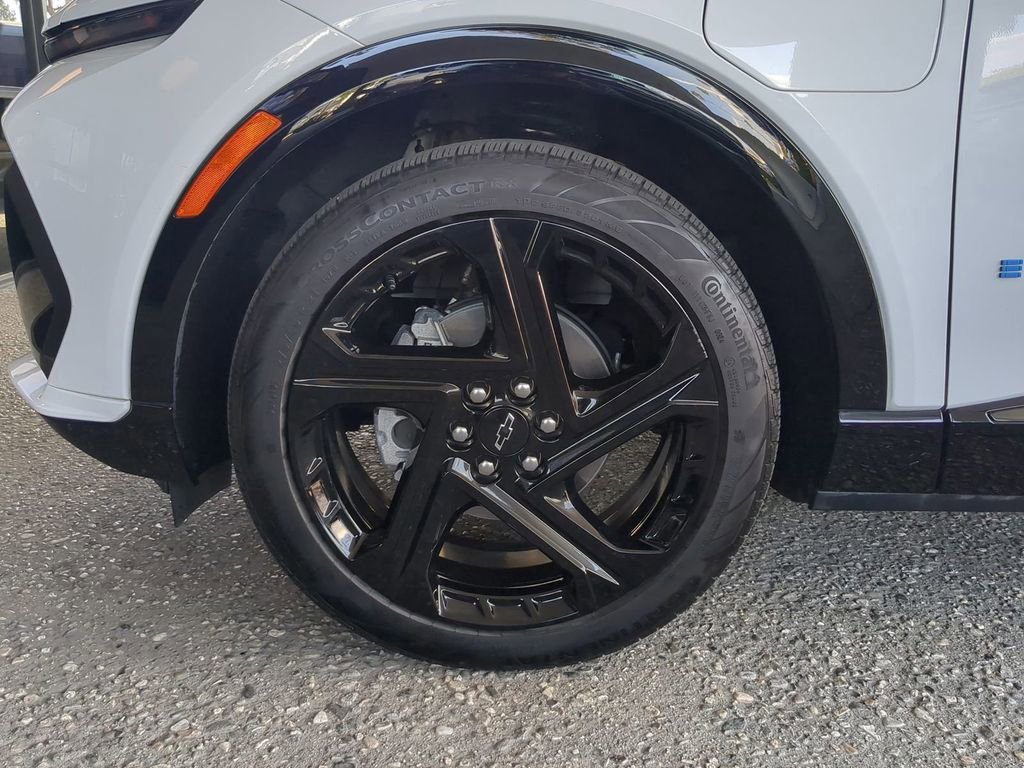 Used 2024 Chevrolet Equinox EV RS image 34