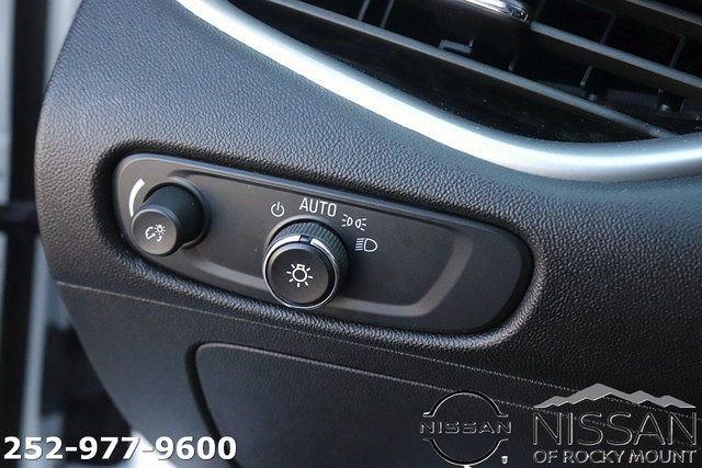 Used 2024 Chevrolet Malibu LT image 25