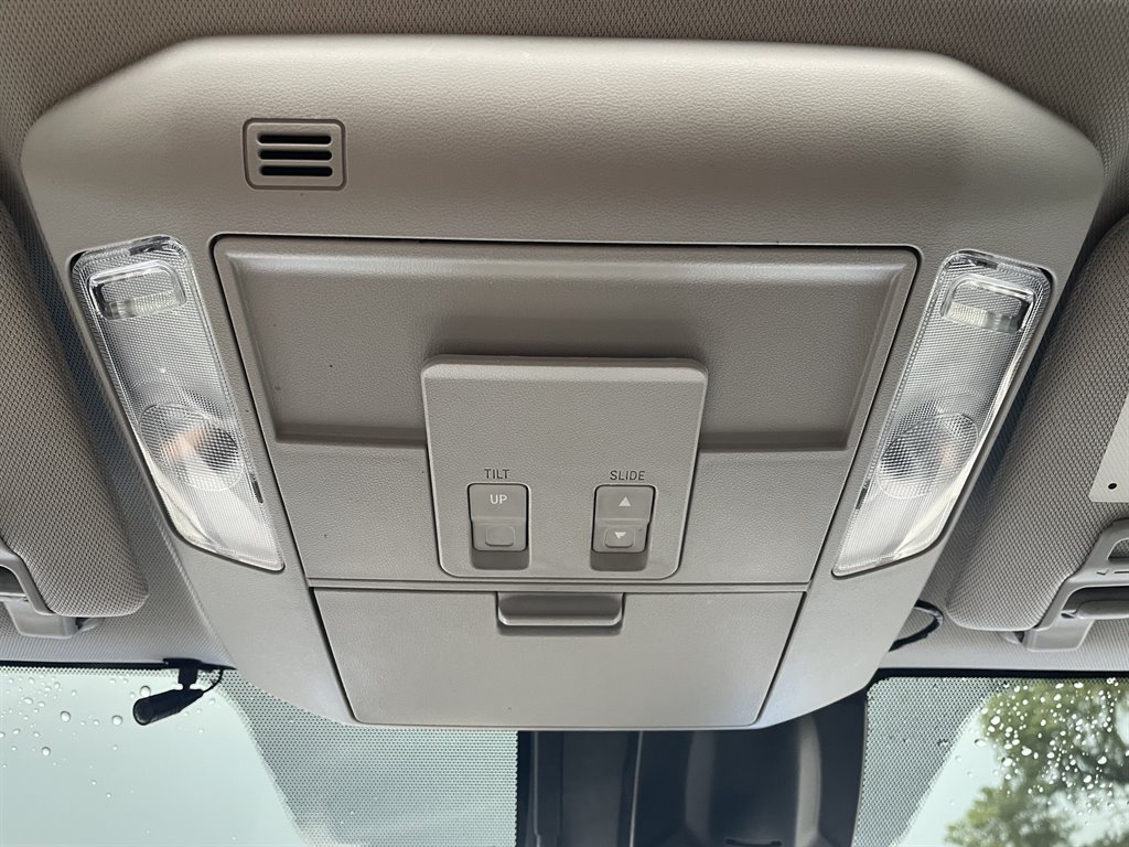 Used 2019 Toyota Tundra TRD Pro AWD/4WD image 32