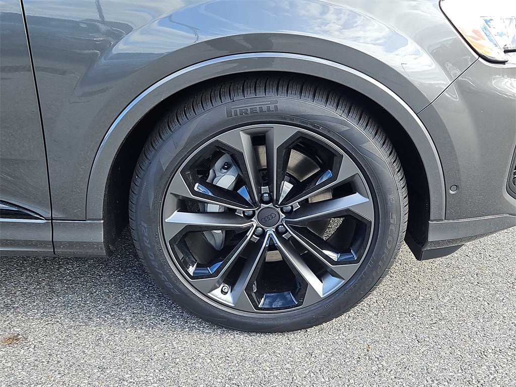 New 2026 Audi Q7 3.0T Premium Plus image 3