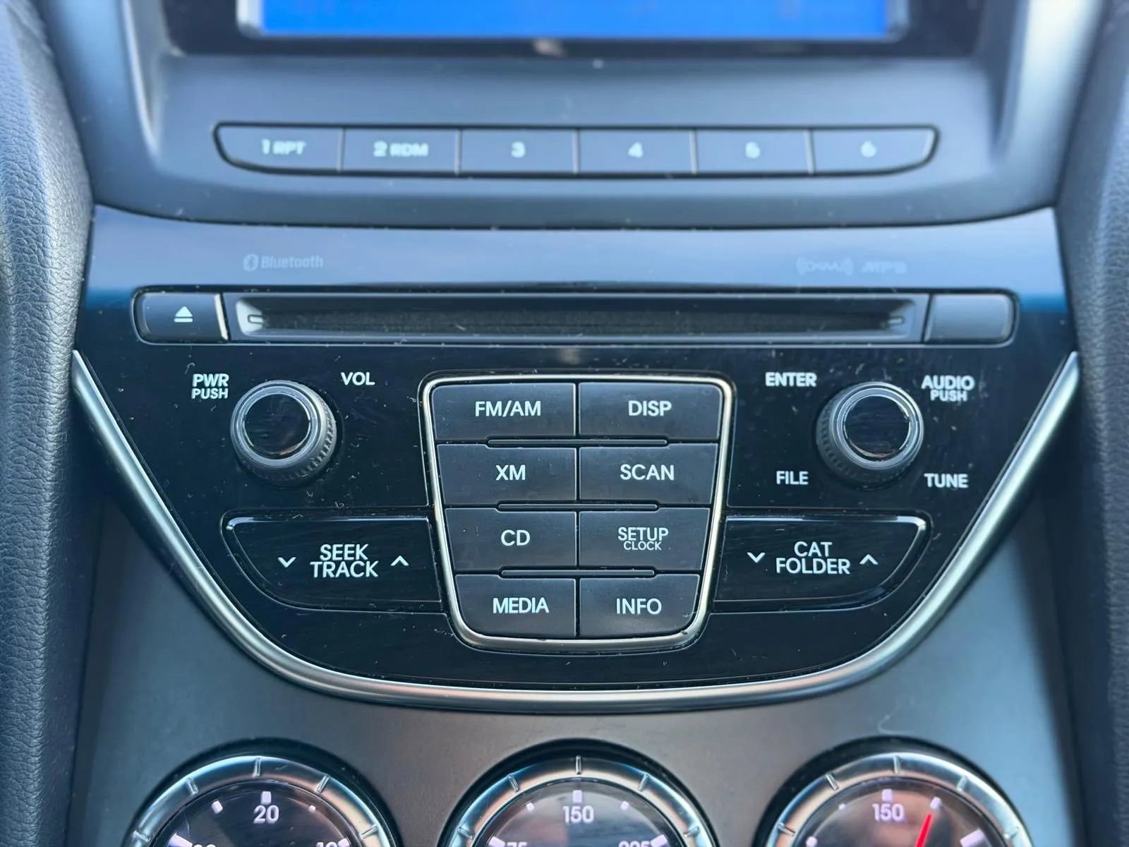 Used 2015 Hyundai Genesis 3.8 image 17