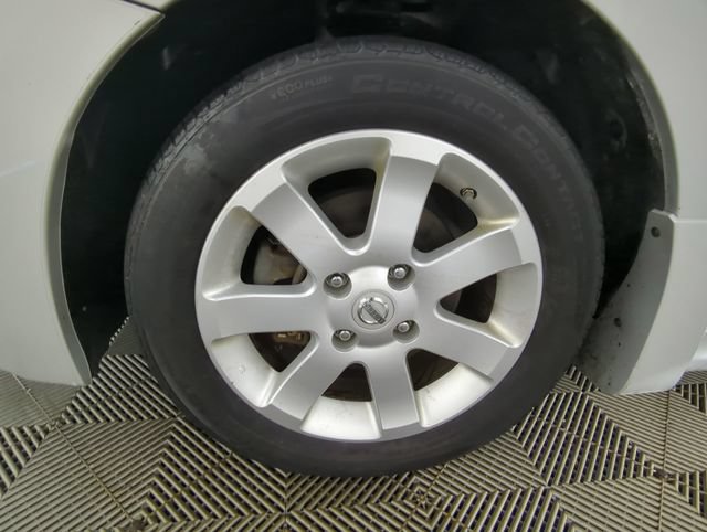 Used 2012 Nissan Sentra 2.0 SR w/ Convenience Pkg FWD image 16