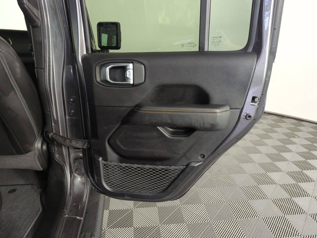 Used 2021 Jeep Gladiator Overland AWD/4WD image 29