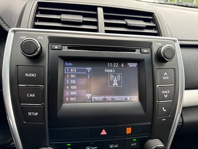Used 2017 Toyota Camry SE FWD image 15