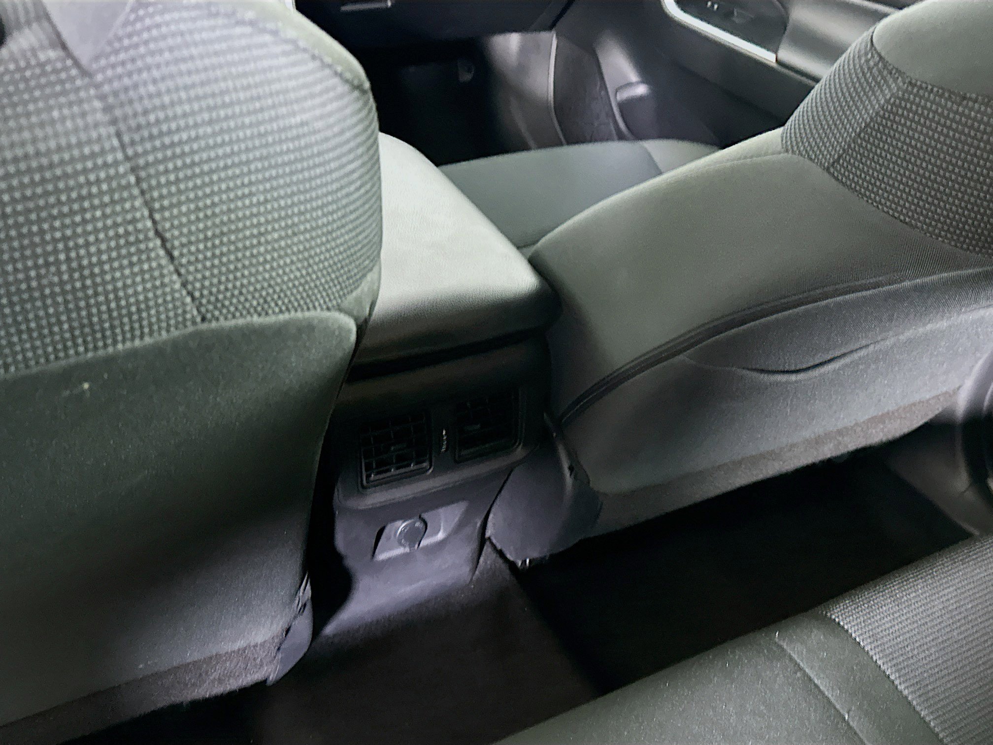 Used 2024 Toyota RAV4 LE image 26
