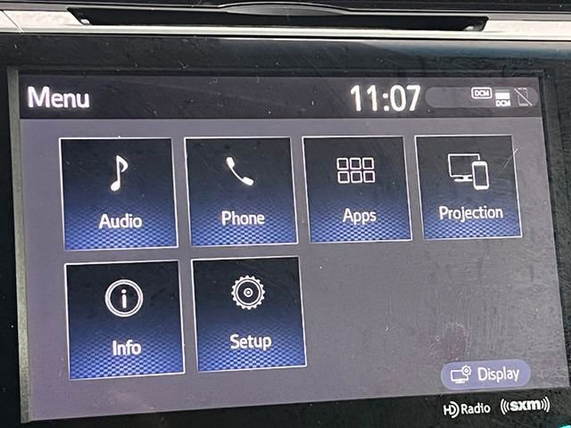 Used 2020 Toyota Camry XLE image 29