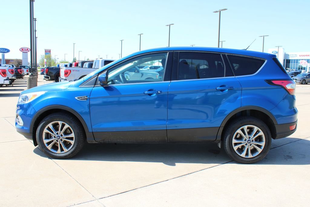 Used 2017 Ford Escape SE image 15