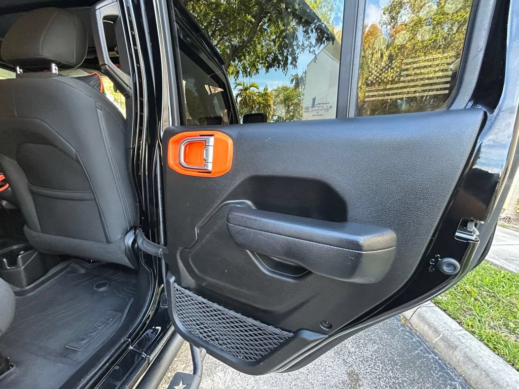 Used 2022 Jeep Wrangler Unlimited Sport AWD/4WD image 35
