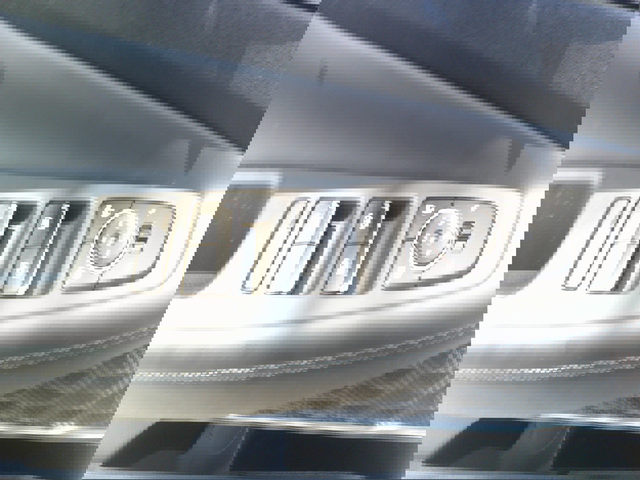 Used 2022 Hyundai Santa Fe SEL w/ Convenience + Premium Package image 16