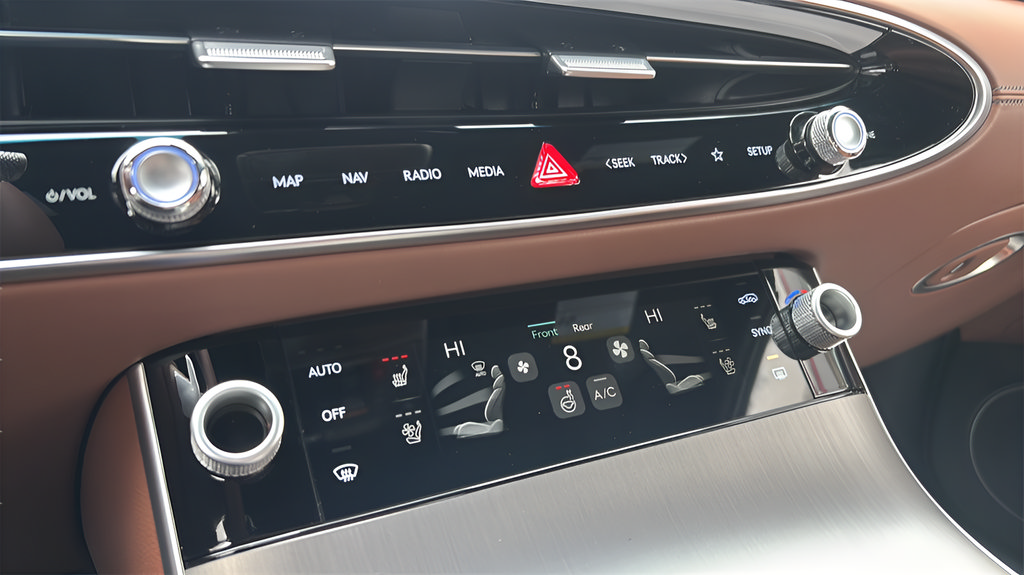 New 2026 Genesis GV70 2.5T Advanced AWD/4WD image 23