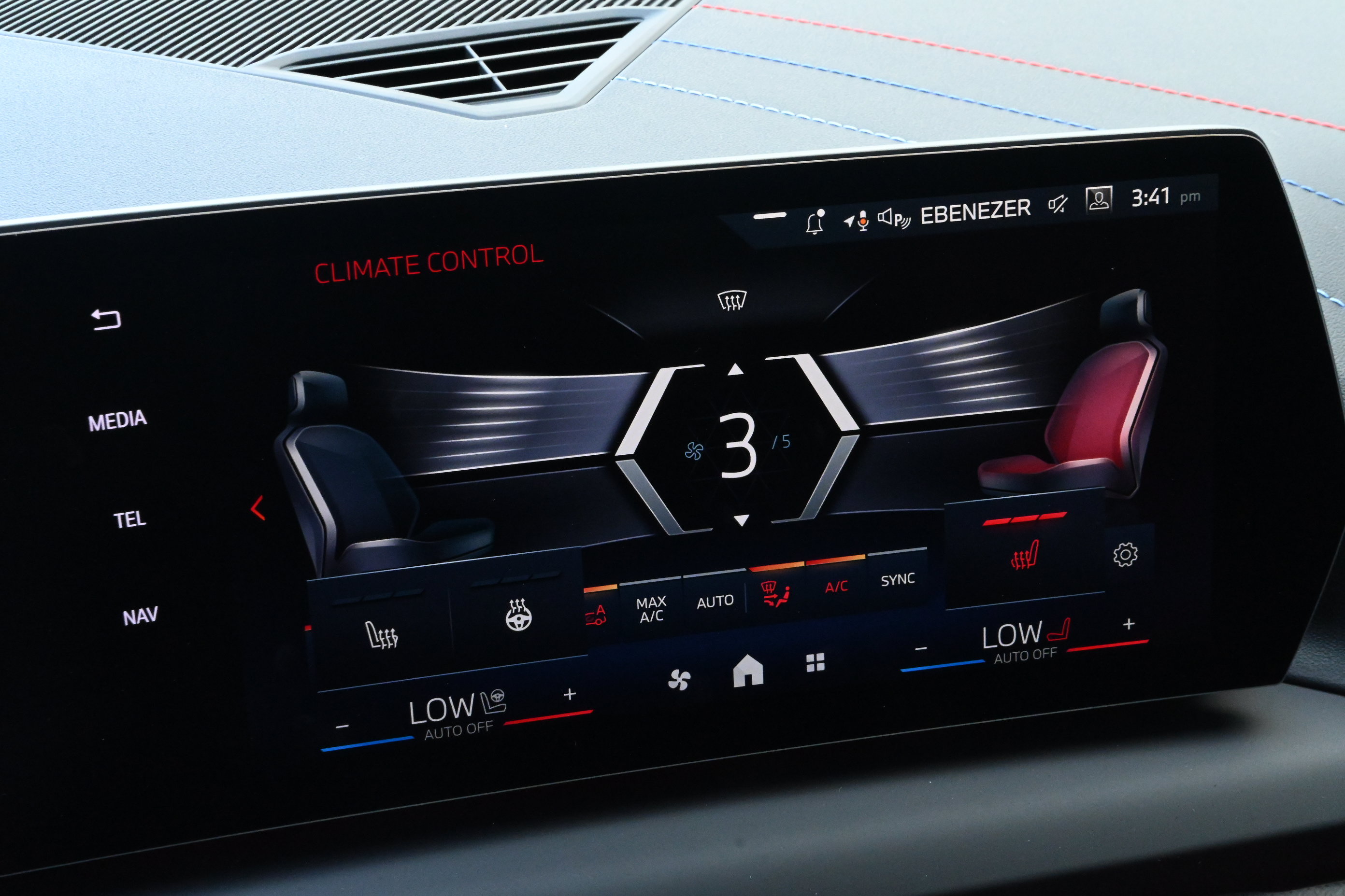New 2026 BMW 228i w/ Technology Package FWD image 19